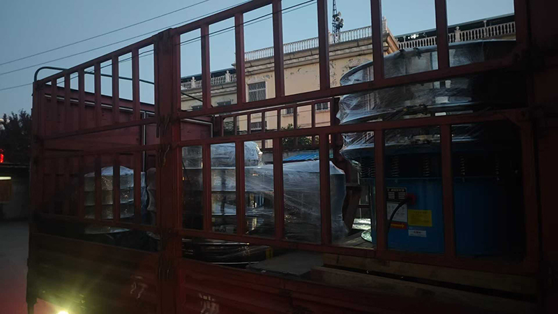 旋振篩、振動平臺等全部發貨